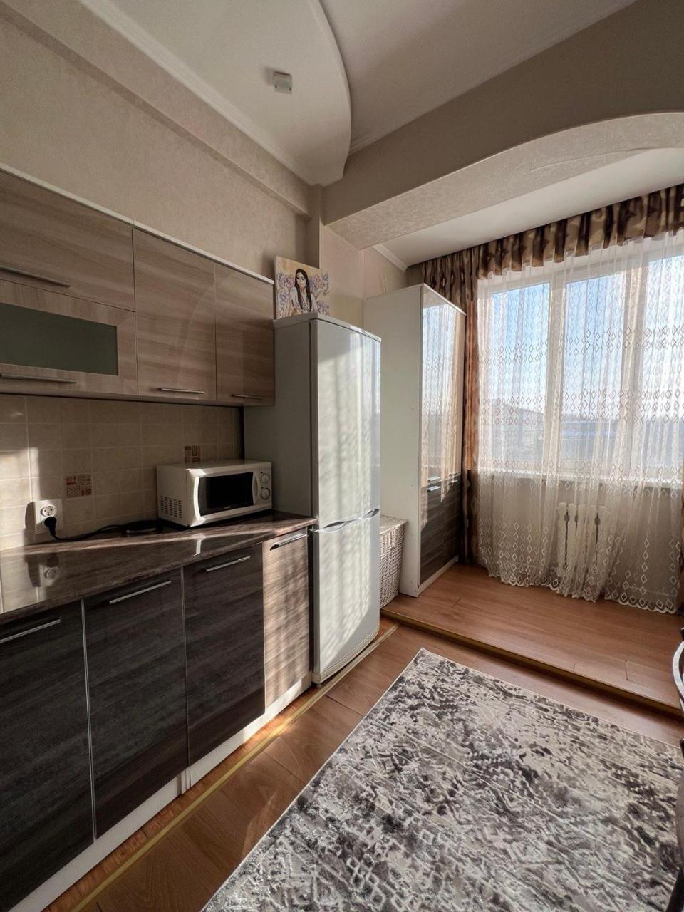 Promenade Bishkek Apartment Exterior foto